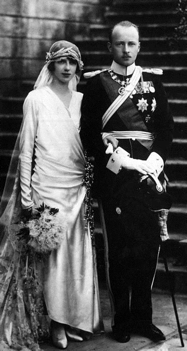 Zahlreiche fans und bewunderer der krone bekundeten daraufhin ihr beileid im. File:Princess Mafalda and Philipp of Hesse 1925cr.jpg ...