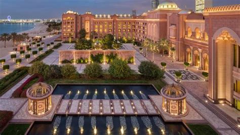 Abu Dhabi Emirates Palace A Seven Star Hotel Is A Lot