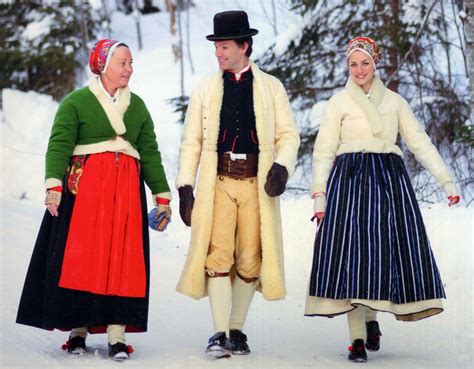 folkcostumeandembroidery costume and embroidery of leksand dalarna sweden traditional fashion
