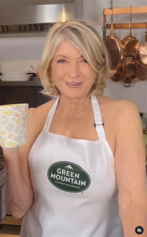 Martha Stewart 81 Shocks Fans As She Goes Topless Under Chefs Apron In Steamy New Video The