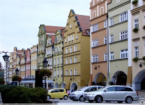 2kg narkotyków nie trafi na rynek. Pierzeja północno - zachodnia Przędzarzy, pl. Ratuszowy ...
