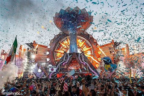 The stream is starting with a wild b2b set from nghtrme and ghastly. EDC Vegas Drops MASSIVE Livestream Lineup MUST SEE