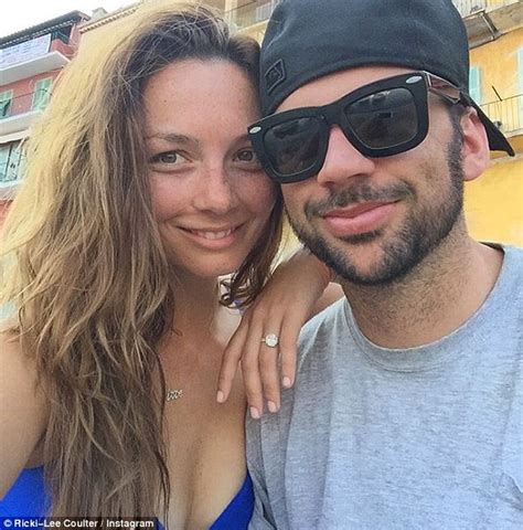 Ricki Lee Coulter Strips Down To Bikini As She Continues Honeymoon In Greece Daily Mail Online