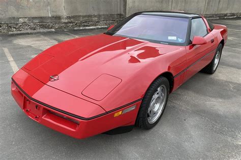 Bat Auction 5k Mile 1990 Chevrolet Corvette Zr 1 Laptrinhx News