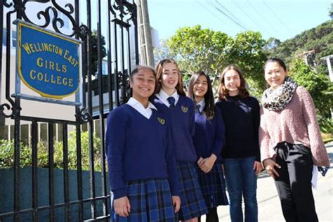 เรียนต่อมัธยมนิวซีแลนด์ Wellington East Girls College