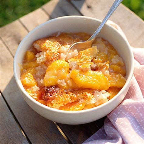 Most Popular Recipe Of 2016 Easy Peach Cobbler Southern Living