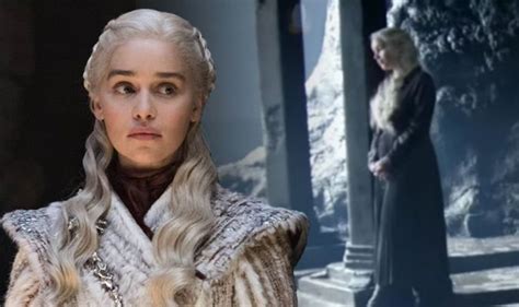 Game Of Thrones Daenerys Targaryen Was Pregnant By Jon