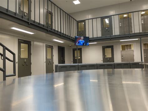An old Minnesota jail is now a leader for inmate mental health | MPR News