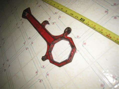 Vintage Firemans Red Fire Hydrant Spanner Wrench Tool Patt 1250 Usa Nice See 2107826133