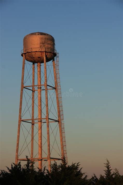 Water Tower At Twilight Editorial Stock Image Image Of Eerie 87615724