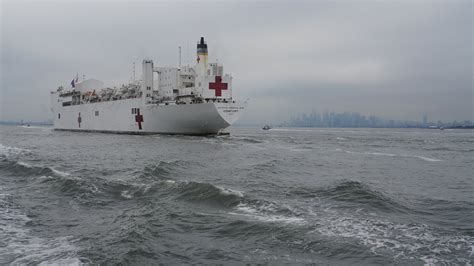 Usns Comfort Hospital Ship Reaches New York Its Not Made To Contain