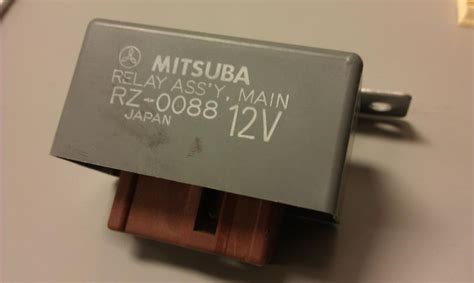 Only has about 10.5 volts of current going to it when u turn the ignition. 93 civic si main relay - Honda-Tech - Honda Forum Discussion