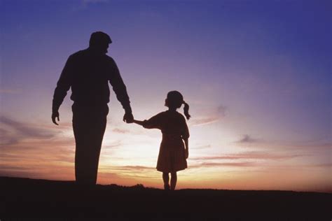 ¿cómo Mantener Una Relación Padre E Hija A Larga Distancia Después Del