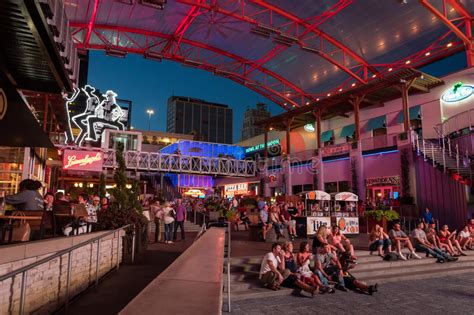 Live Music at Kansas City Live in the Power and Light District in