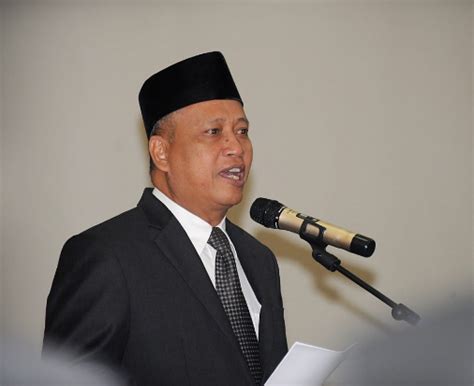 Teks amanat menteri pendidikan 2019. Download Teks Sambutan Menristekdikti pada Upacara ...