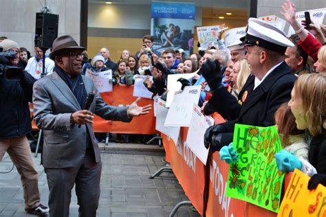 Al Roker Nbcs Today Show Co Host And Weatherman Greets Navy Master
