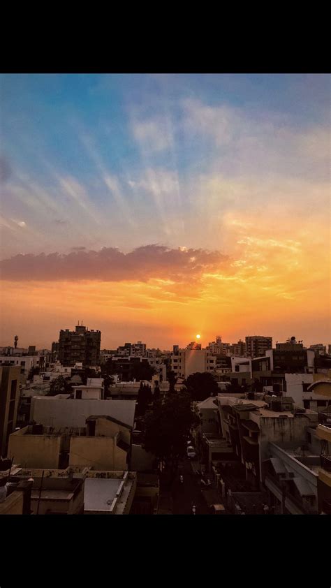 Urban Sunset Shot From An Iphone Xr Riphonexr