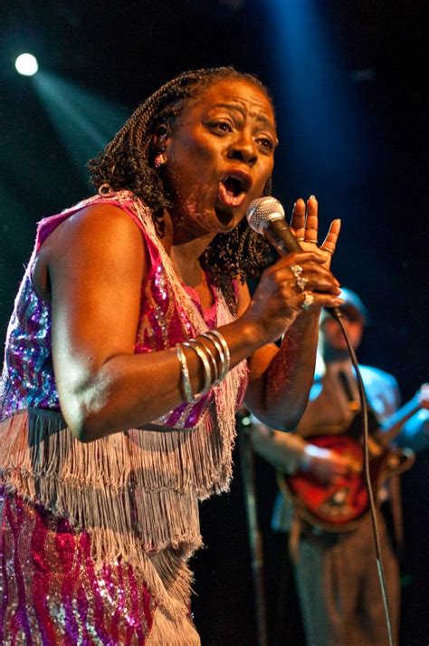 Photos Sharon Jones And The Dap Kings Commodore Ballroom Jun 20 2010 Scene In The Dark