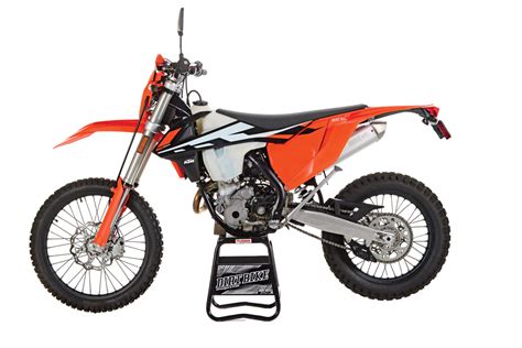 Ktm plan 1200cc adventure and superduke. DIrt Bike Magazine | KTM DUAL-SPORT SHOOTOUT