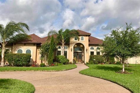 Chiropractor corpus christi, tx at 5425 south padre island drive, suite #146, 78411. Home Builders in Corpus Christi, TX | Casa Linda Homes, Inc