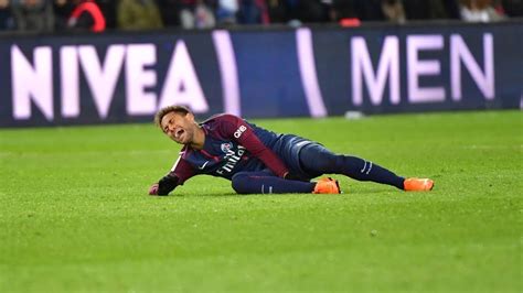 Neymar Sprained Ankle Injury Vs Marseille Home 26 2 2018 YouTube