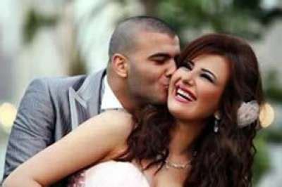 وكان محمود عبدالرازق المعروف باسم شيكابالا، قد نشر صورة لعائلته عبر انستغرام يهنئ فيها متابعيه بمناسبة عيد الفطر. مايوه يارا زوجة عماد متعب يثير أزمة بين جماهير الأهلي ...