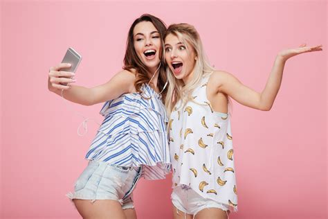 9 Best Selfie Apps For 2020