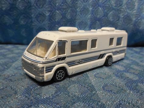 Original Road Champs Winnebago Chieftain Die Cast Toy 1990 Winnebago