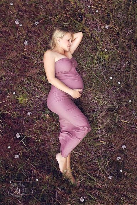 Pin Auf Pregnancy Photoshoot