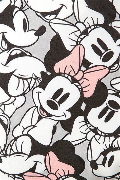 Red Aesthetic Wallpaper Mickey Mouse Mikey Mouse Discovered By Miranda On We Heart It