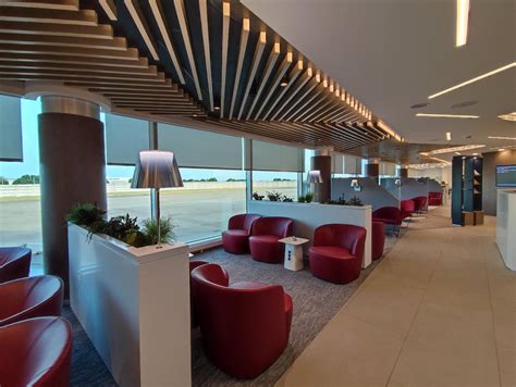 Inside The New Qatar Airways Frequent Flyer Lounge At Heathrow