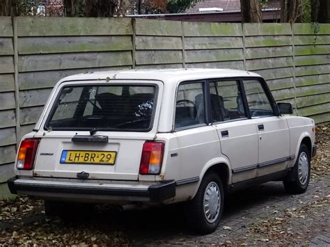 Lada 2104 Stationcar 1995 Nr9147 Ardy Van Driel Flickr