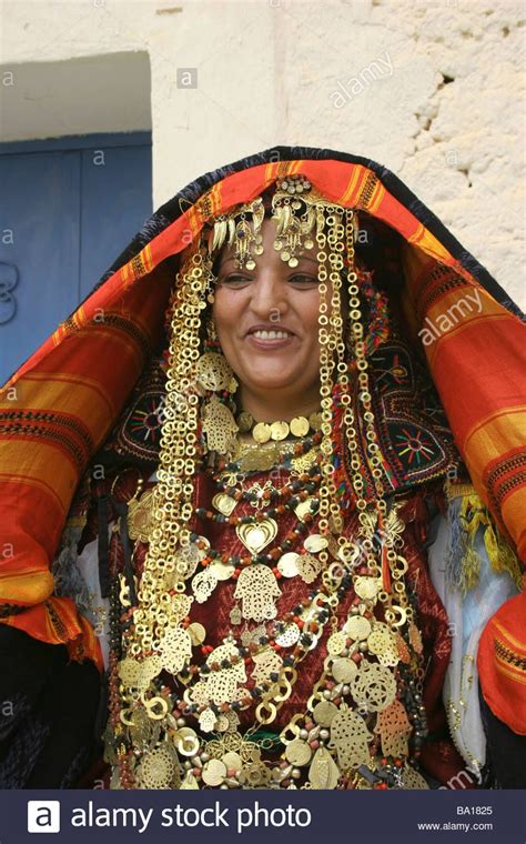 When kleinfeld just really isn't your thing. Tunisian Bride Outside Her Home Wearing Traditional Dress ...