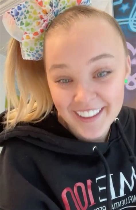 Jojo Siwa Reveals Jenna Dewan Demi Lovato Made Her Realise She Was Gay