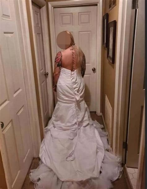 Bride Rages At Wedding Dress She Bought Online But Gets Roasted By