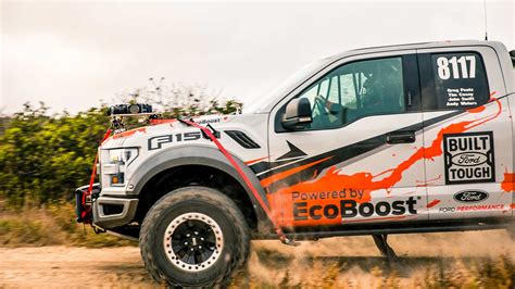 Ford Releases Vr Video Of 2017 F 150 Raptor Racing In The Baja 1000
