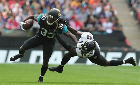 Jaguars Dominate Ravens In London 44 7 Amid Mass Protest By Both Teams Quarterback Blake