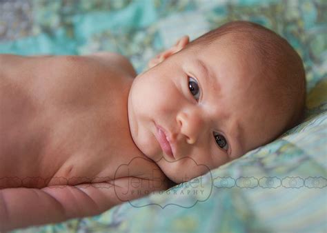 Love me those dark haired boys with blue eyes. Newborns Archives - Jen Boutet Photography