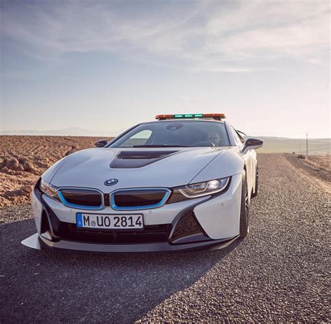 Watch our new 2019 bmw i8 roadster review autoebid. Mit dem neuen BMW i8 durch die Wüste von Marrakesch - WELT
