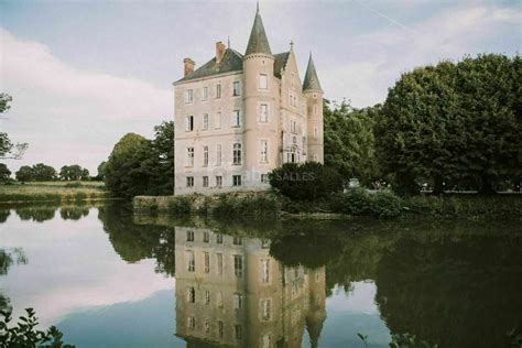 Château De La Motte Husson Abc Salles