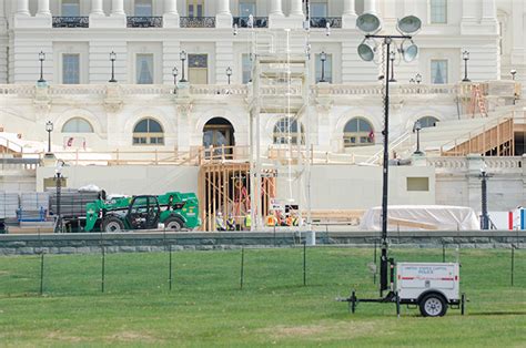 Nov 16 2016 Construction Of Inaugural Platform At The Capitol