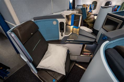 Review Klm Business Class Toronto To Amsterdam Prince Of Travel