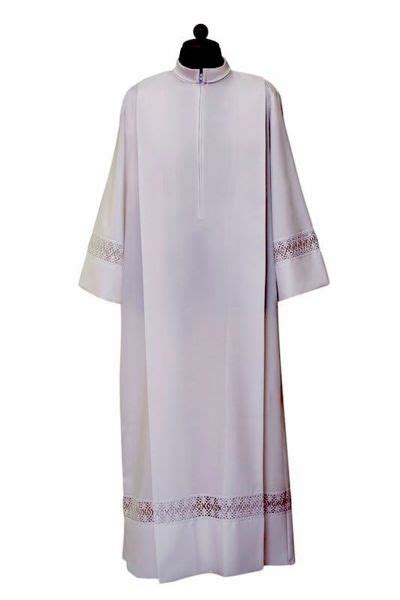 Priestly Alb With Folds And Macramè White Cotton Blend Liturgical Tunic