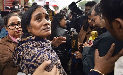 Nirbhayas Mother Spoke To The Four Convicts Hanging On The Gallows