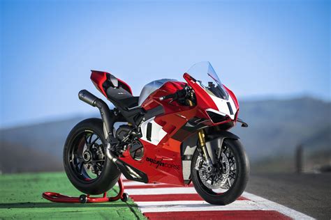 New Ducati Panigale V4 R Can Reach 240hp Motorcycle News