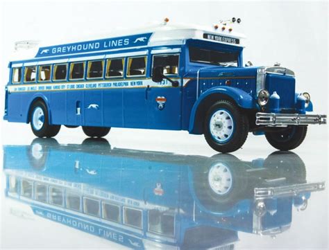 Diecast Review Vintage 1931 Mack Greyhound Bus From Iconic Replicas