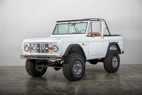 This Customized Ford Bronco Is A Work Of Art On Wheels - Airows