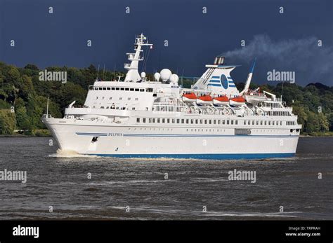 Cruise Ship Mv Delphin Leaving Hamburg Stock Photo Alamy