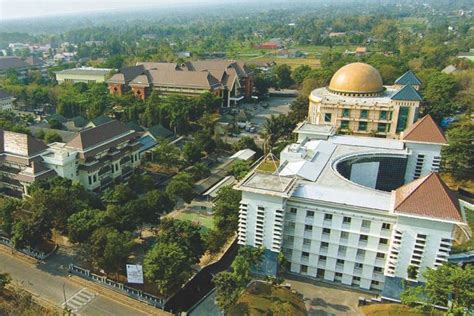 14 Universitas Swasta Terbaik Indonesia 2018 Versi Kemenristekdikti