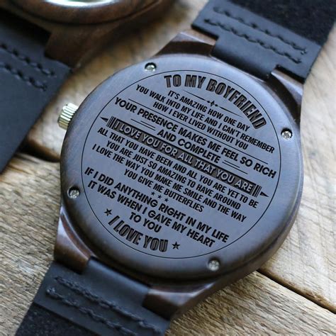 W1561 The Way You Make Me Smile For Boyfriend Engraved Wooden Watch